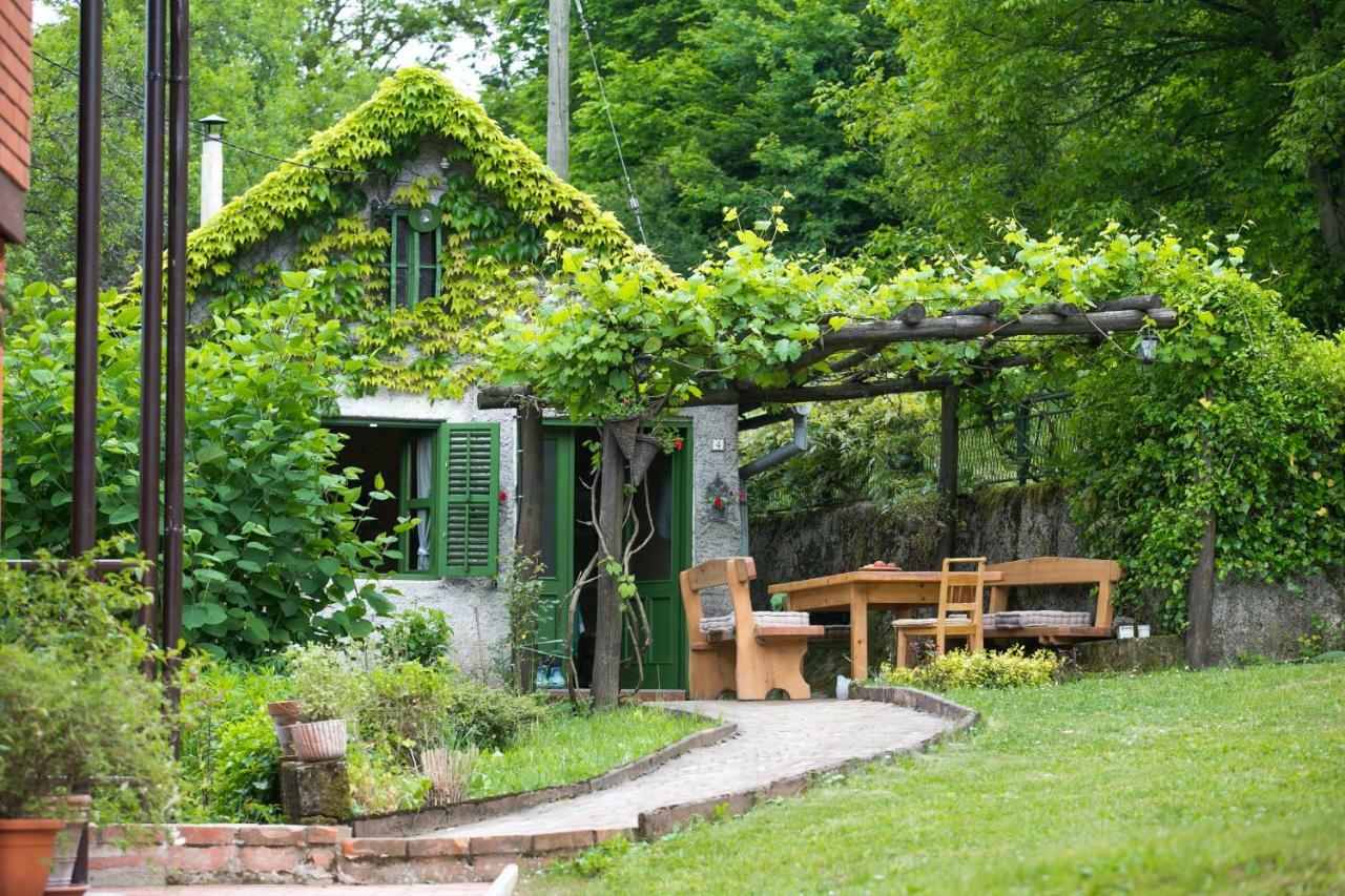 Holiday Home Modric Otocac Exterior photo