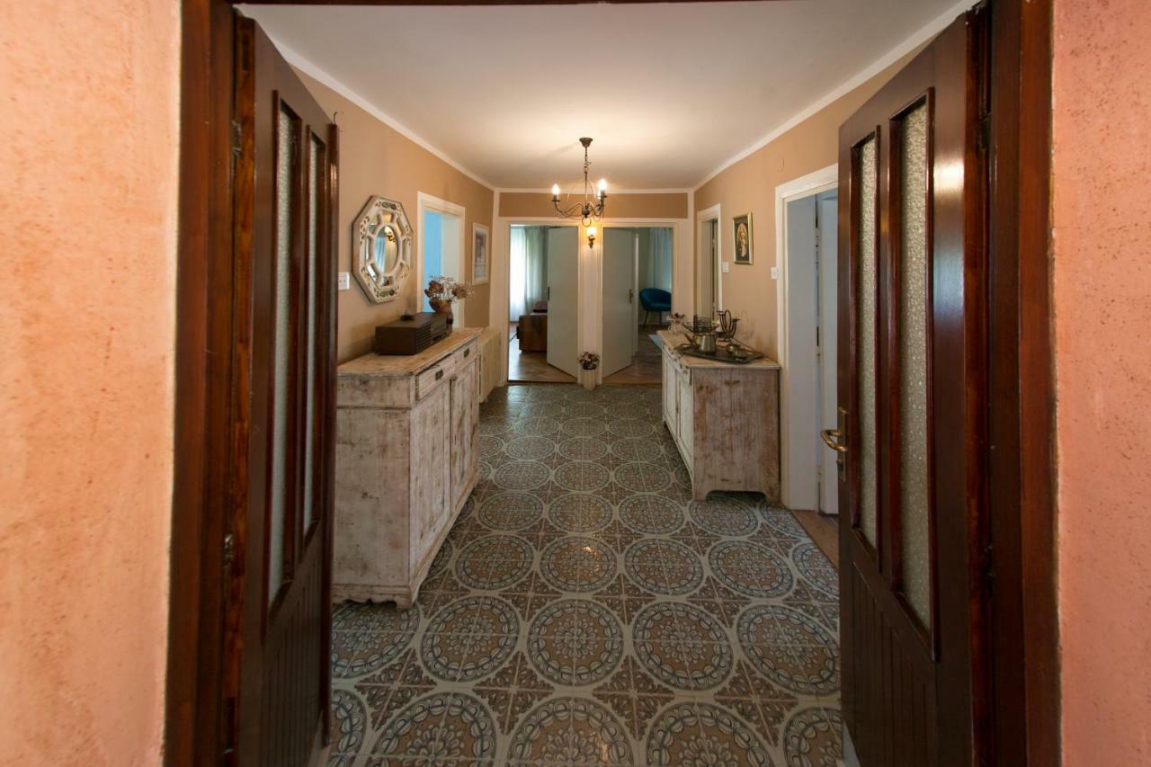 Holiday Home Modric Otocac Exterior photo